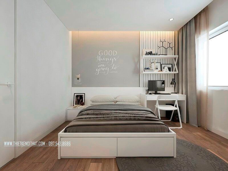 Giường ở phía đầu được thiết kế để tạo nên điểm nhấn cho không gian phòng ngủ, với giấy dán tường Hàn Quốc màu xám và chữ màu trắng.
